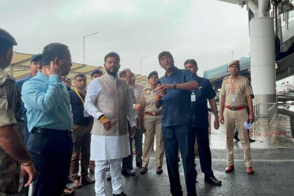 Govt, opposition battle of words after airport roof collapse: 'Corrupt, inept government'