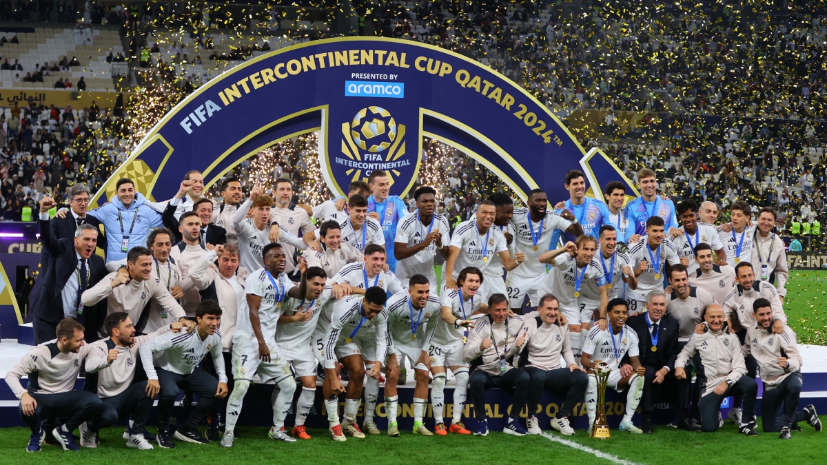 Real Madrid defeats Pachuca 3-0 to win the Intercontinental Cup.