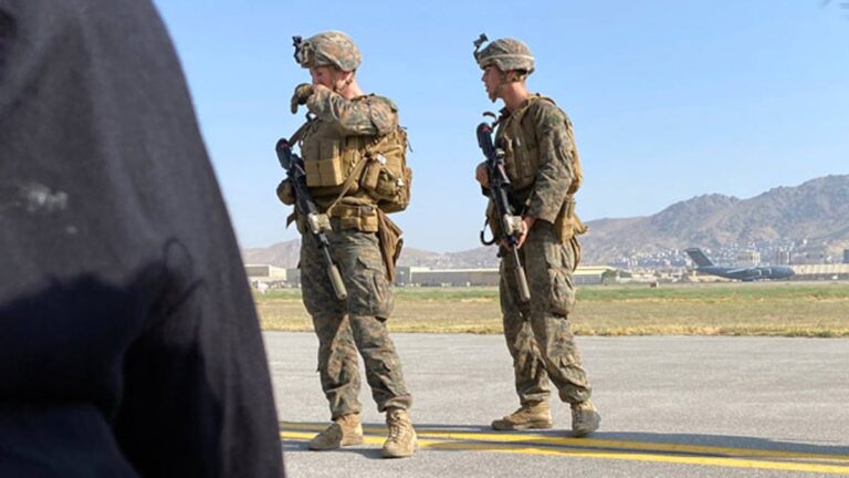 U.S. Military Reinstates Ban on Transgender Service Members