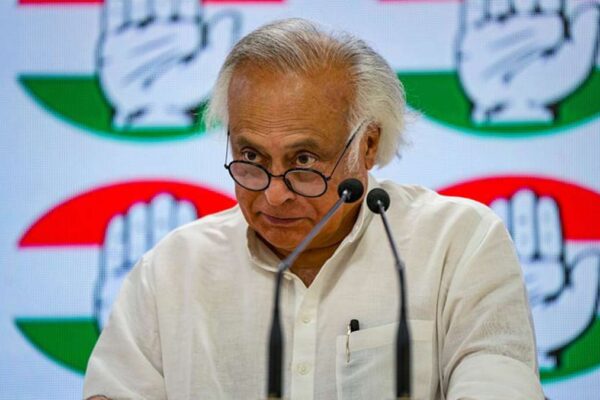 US Invite to Pakistan Army Chief Asim Munir Amid Operation Sindoor Sparks Political Row in India; Congress Calls It Diplomatic Setback US Invite to Pakistan Army Chief Asim Munir Amid Operation Sindoor Sparks Political Row in India; Congress Calls It Diplomatic Setback